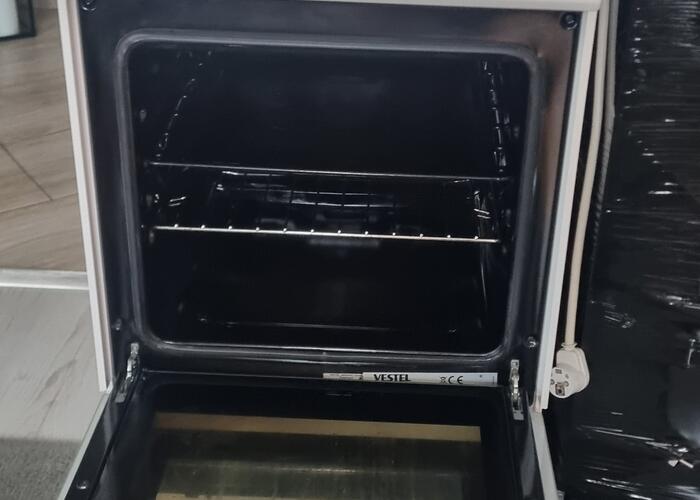 Grajewo ogłoszenia: Sprzedam kuchenkę elektryczną,  stan dobry , dwa palniki nie...