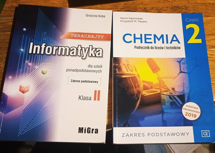 Grajewo ogłoszenia: Sprzedam książki ze zdjęcia. Cena za podręcznik z chemii i...