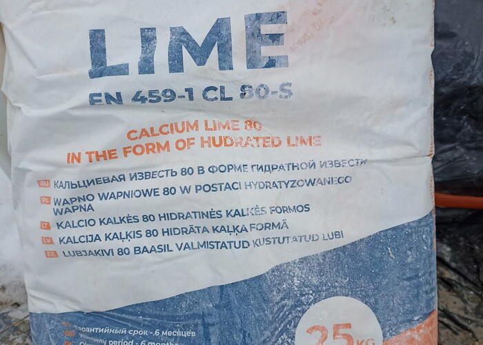 Grajewo ogłoszenia: Sprzedam wapno 800kg. Zostało po budowie. 
Za całość 1280zł.