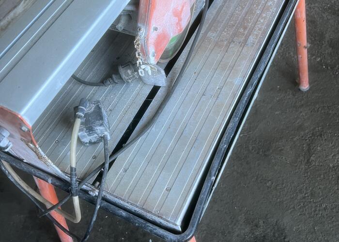 Grajewo ogłoszenia: Pile do cięcia terakoty/glazury na mokro -sprzedam