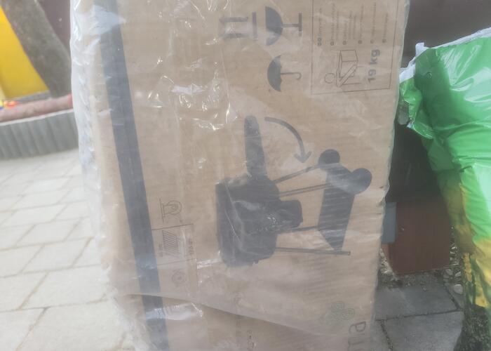 Grajewo ogłoszenia: Sprzedam grill na wegiel drzewny. Spakowany do kartonu po sezonie...